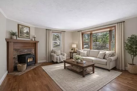 1094 County Rd, Bourne, MA 02532 photo 9