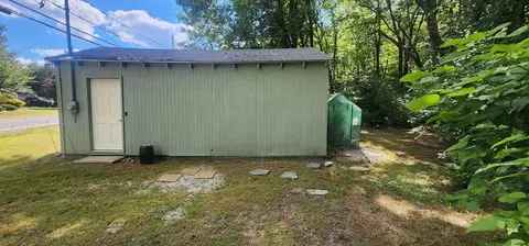 660 Victory Hwy, Burrillville, RI 02839 photo 4