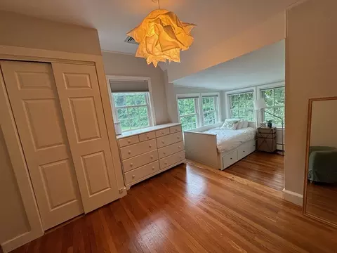 674 Webster St, Needham, MA 02492 photo 9