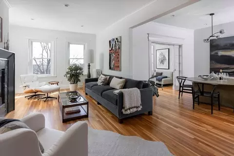 95 Mason Ter #6, Brookline, MA 02446