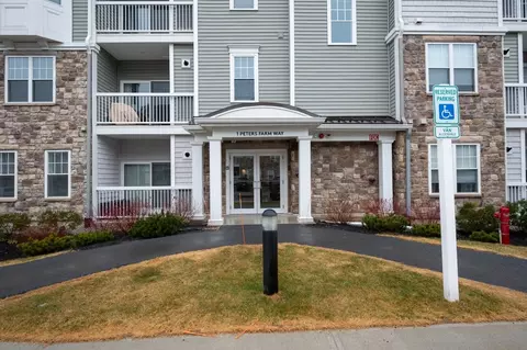 1105 Peters Farm Way #105, Westborough, MA 01581
