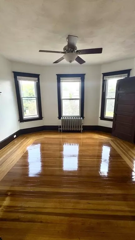 40 Orchard St, Chicopee, MA 01013 photo 22