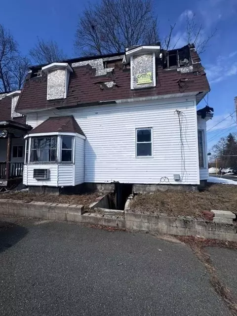 21 Park St, Athol, MA 01331 photo 2