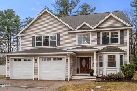 16 Castle Rd, Wayland, MA 01778