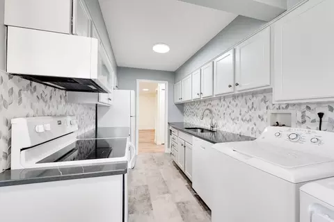 76 Kelley Rd #76, Chicopee, MA 01022 photo 3