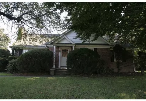 211 Russell St, Hadley, MA 01035