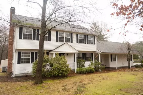 38 Mirimichi St, Plainville, MA 02762