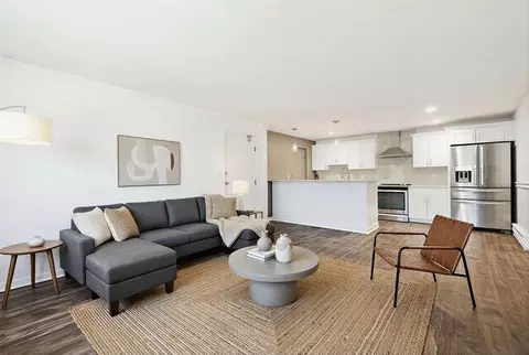 55 Will Dr #152, Canton, MA 02021