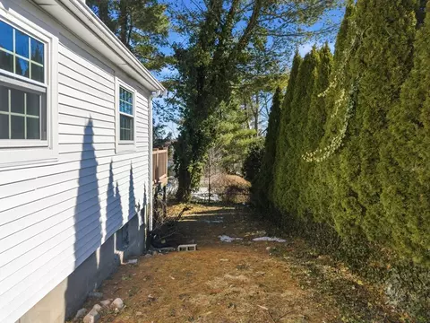 68 Reed St, Dedham, MA 02026 photo 28
