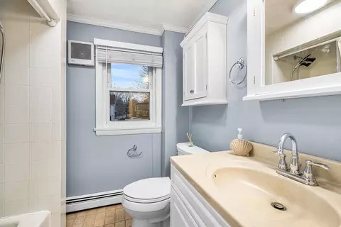 Bath - 24 Smith Ave, Reading, MA 01867 photo 2 of 2