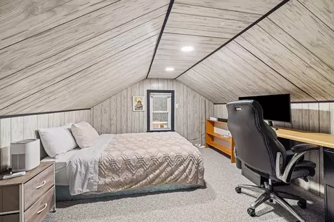 Bedroom - 24 Smith Ave, Reading, MA 01867 photo 7 of 7