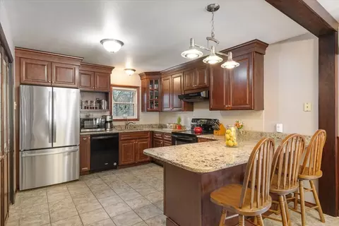 Kitchen - 27 Mumford Rd, Sutton, MA 01590 photo 1 of 3