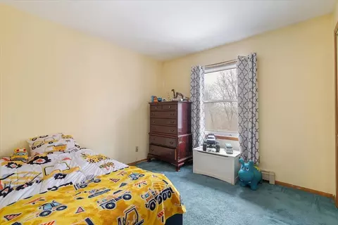Bedroom - 27 Mumford Rd, Sutton, MA 01590 photo 3 of 6