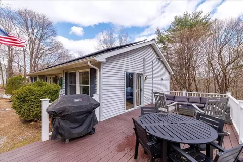 Exterior - 27 Mumford Rd, Sutton, MA 01590 photo 3 of 4