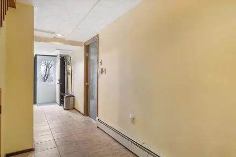 Entry Way - 27 Mumford Rd, Sutton, MA 01590 photo 1 of 2