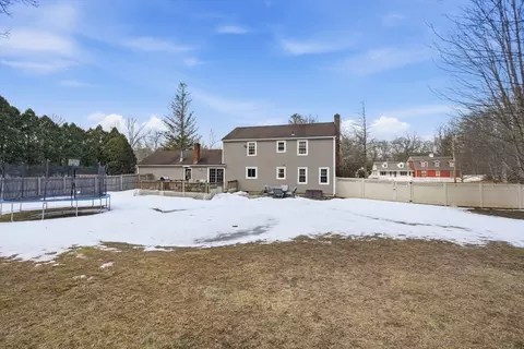 1173 E Mountain Rd, Westfield, MA 01085 photo 3