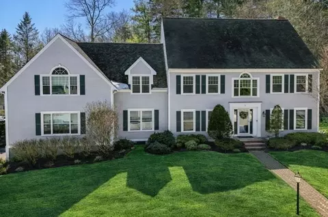 11 Thaxton Rd, Beverly, MA 01915