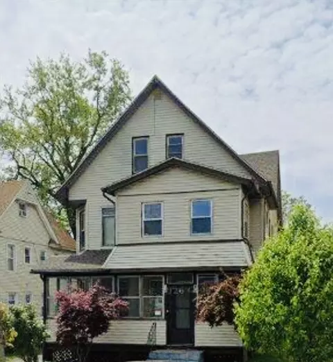 14-16 Wolcott St, Springfield, MA 01104