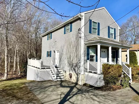 1007 Mount Pleasant St, New Bedford, MA 02745