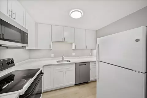 1 Centre St #11, Canton, MA 02021 photo 4