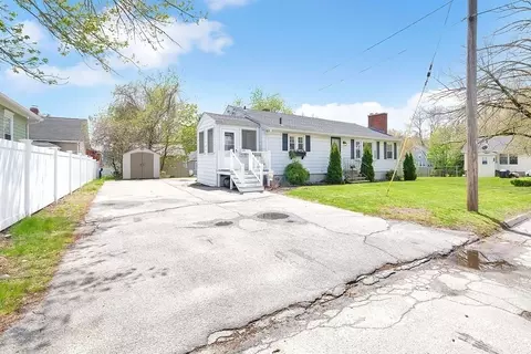 5 Piehl Ave, Worcester, MA 01606 photo 4