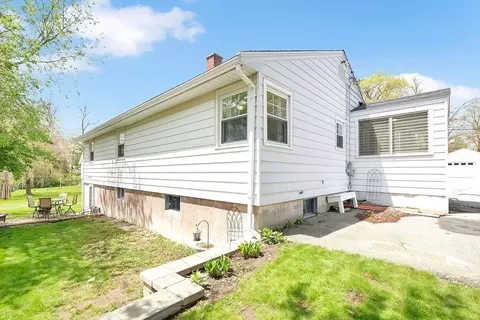 5 Piehl Ave, Worcester, MA 01606 photo 5