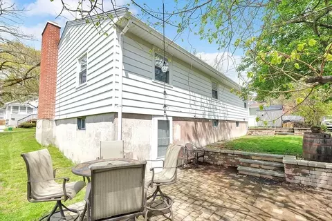 5 Piehl Ave, Worcester, MA 01606 photo 6