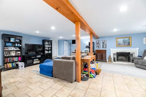 5 Piehl Ave, Worcester, MA 01606 photo 24