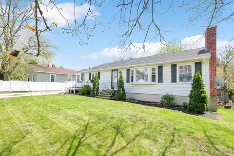 5 Piehl Ave, Worcester, MA 01606 photo 2