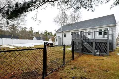1 Spring St, Douglas, MA 01516 photo 7