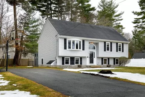 1 Spring St, Douglas, MA 01516 photo 2