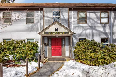 14 Harold St #14E, Harwich, MA 02646