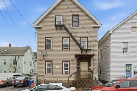 208 State St, New Bedford, MA 02740