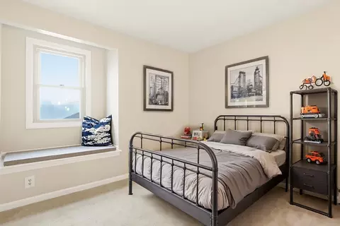 33 Santoro Rd, Worcester, MA 01606 photo 7
