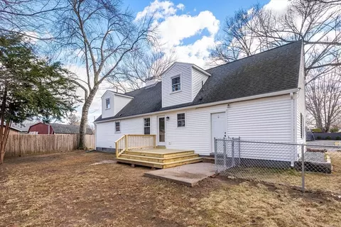 48 Beeler Ave, Chicopee, MA 01020 photo 27