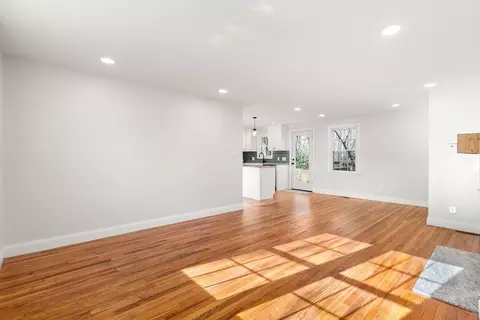 48 Beeler Ave, Chicopee, MA 01020 photo 13