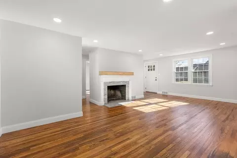 48 Beeler Ave, Chicopee, MA 01020 photo 11