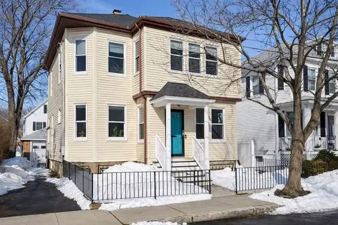 39 Marston St, Medford, MA 02155
