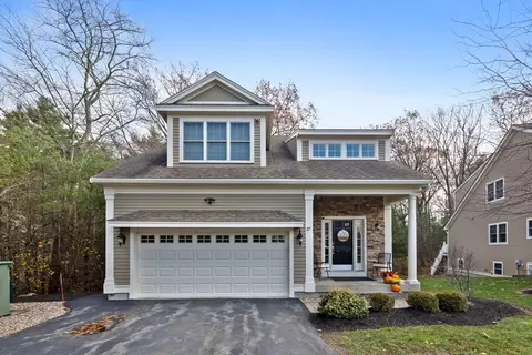 37 White Cedar Dr #37, Middleton, MA 01949