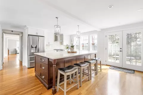 4 Greenough St, Needham, MA 02494 photo 4