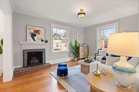 60 Crescent St #2, Cambridge, MA 02138