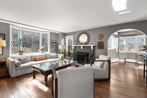 12 Wareland Rd, Wellesley, MA 02481 photo 3