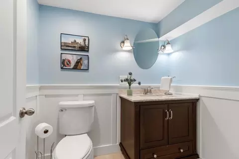 115 Forest St, Reading, MA 01867 photo 34