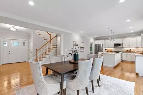 115 Forest St, Reading, MA 01867 photo 12