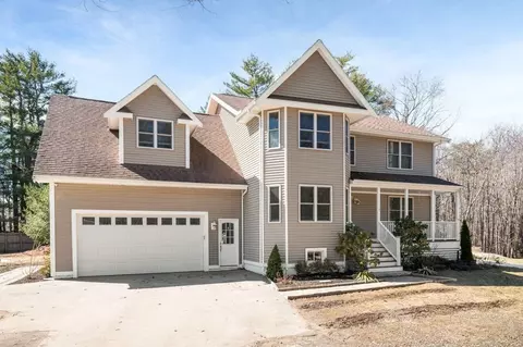 1 Learned Ln, Salisbury, MA 01952