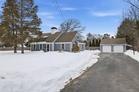 13 Independence, Hingham, MA 02043 photo 2