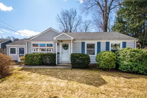15 Dana Rd, Weymouth, MA 02189