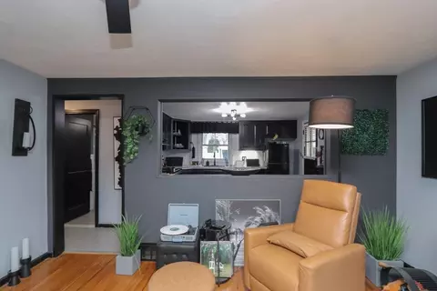 Entry Way - 1128 Page Blvd, Springfield, MA 01104 photo 1 of 1