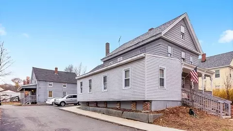 42-44 Summer St, Leominster, MA 01453