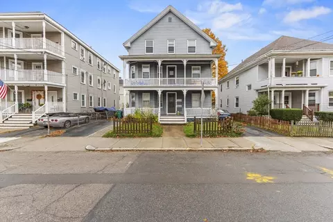 20 Elizabeth St, Attleboro, MA 02703